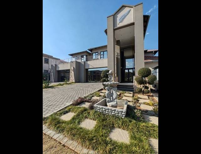 6 BEDROOM HOUSE FOR SALE IN MEYERSDAL NATURE ESTATE